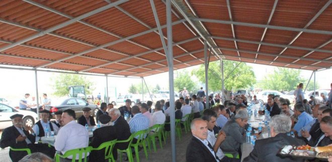 Adıyaman'da Aleviler Derviş Yusuf Türbesinde Buluştu