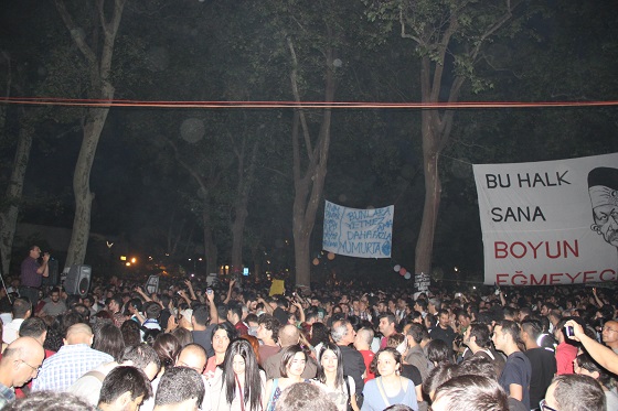 İstanbul Boyun Eğmiyor