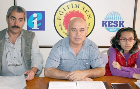 Alevi öğrenci din dersine girmediği için 'takdir' alamadı!