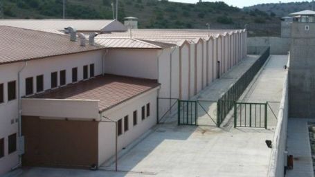 Alevi tutukluya kötü muamele Meclis'te