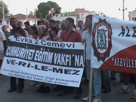 Çiğli Cami-Cemevi projesine tepkili