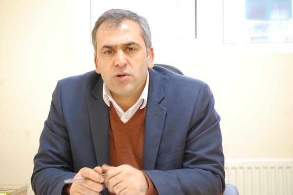 Dedelerin(Düşkün) Hacca Götürme Projesi'ne Tepki