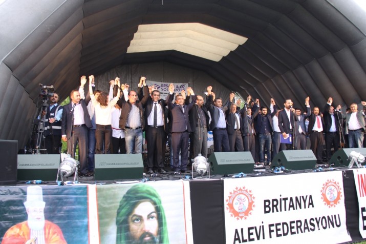Binlerce kişi Alevi festivalinde buluştu