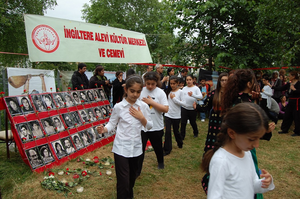 Londra’da 2 Temmuz Sivas anması