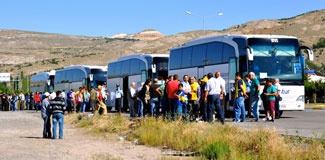 Sivas'a giden yollar kesildi